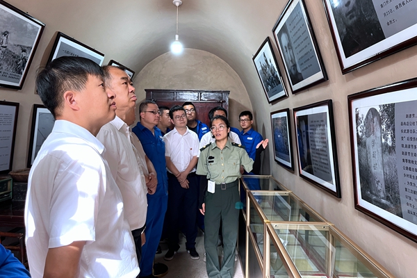 1689928995896505.jpg IMG_1607_¸±±¾.jpg