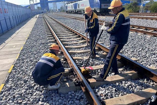 1700032953173962.jpg ¶ÔÏß·µÀ¼Ð°å¾ÙÐмì²é_¸±±¾.jpg