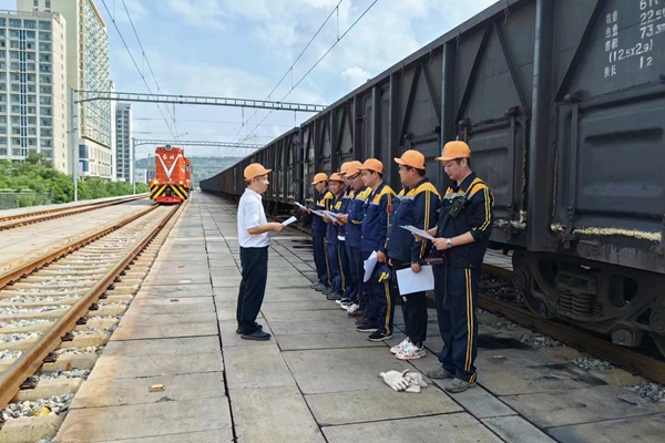 1721640126105563.jpg Çà¸ÚÔ±ÏÖ³¡Ðû½Ì.jpg