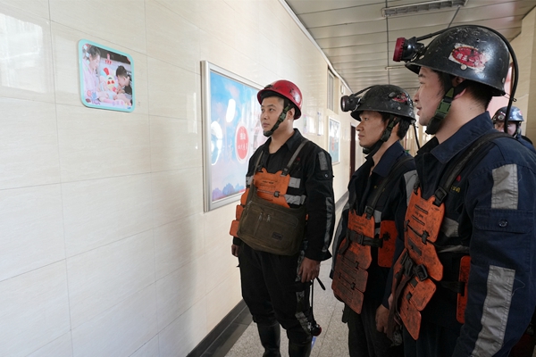 1725438650600835.jpg 3_¸±±¾.jpg