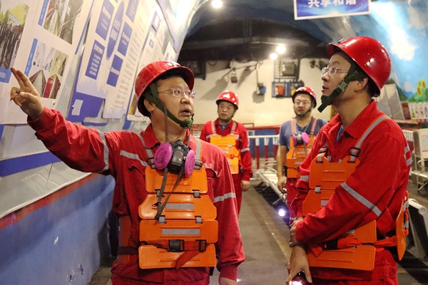 1725611922138592.jpg Åäͼ1_¸±±¾.jpg