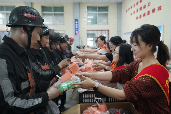 1726542290128878.jpg DSC09236_¸±±¾.jpg