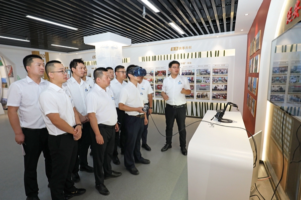 1727421876160646.jpg 2_¸±±¾.jpg