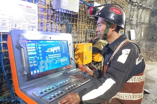 1728611960288811.jpg 3_¸±±¾.jpg