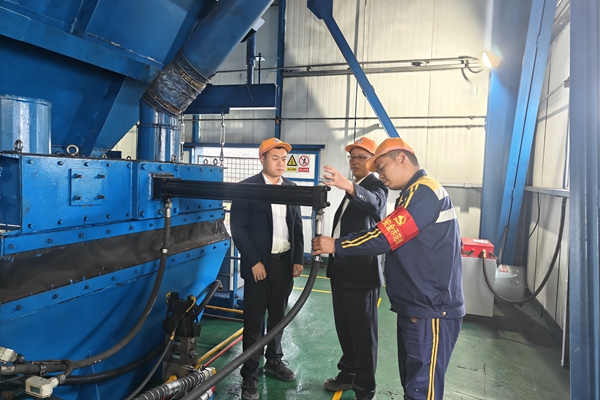 1728873445154375.jpg 现场解说_副本.jpg