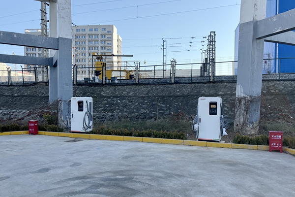 1732948747188729.jpg ¿ìËÙ³äµç×®_¸±±¾.jpg