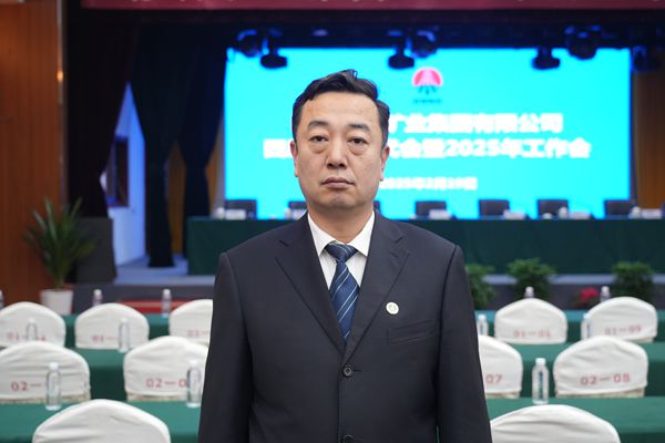 1740469283368095.jpg Àî³É²Å_¸±±¾.jpg