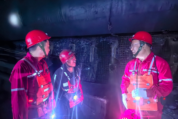 1747383990441022.jpg ÏàÀï-ÃÏ´å.jpg