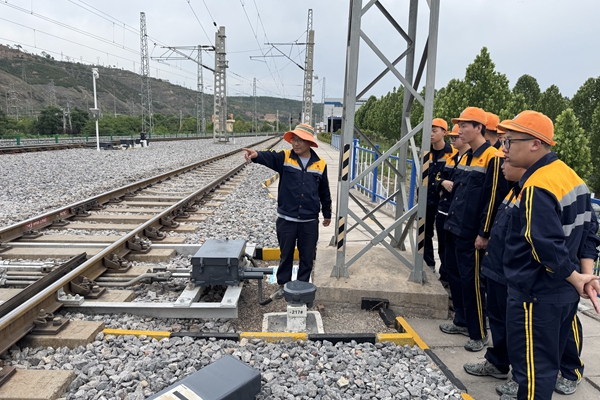 1750757282193702.jpg 新工站间级培训_副本.jpg