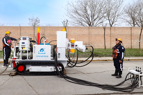 1760336682197238.jpg 3_¸±±¾.jpg