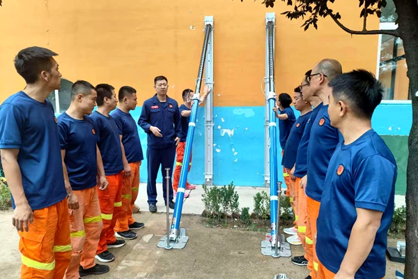67128358c561dc0a34ef47e48b9d682b_����.jpg