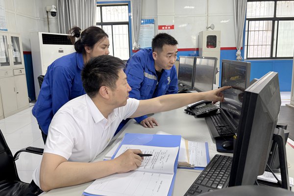 1787540101136205.jpg 1.警示教育_副本.jpg